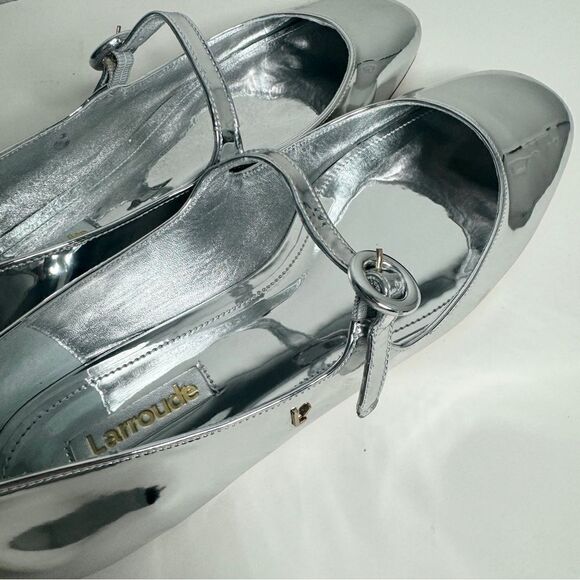 NEW Larroude silver metallic mirror square toe mary jane flat shoes size 9 - Picture 5 of 11